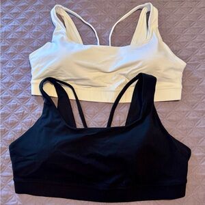 Athleta bundle Women's Black and White Sports Bras size 1X